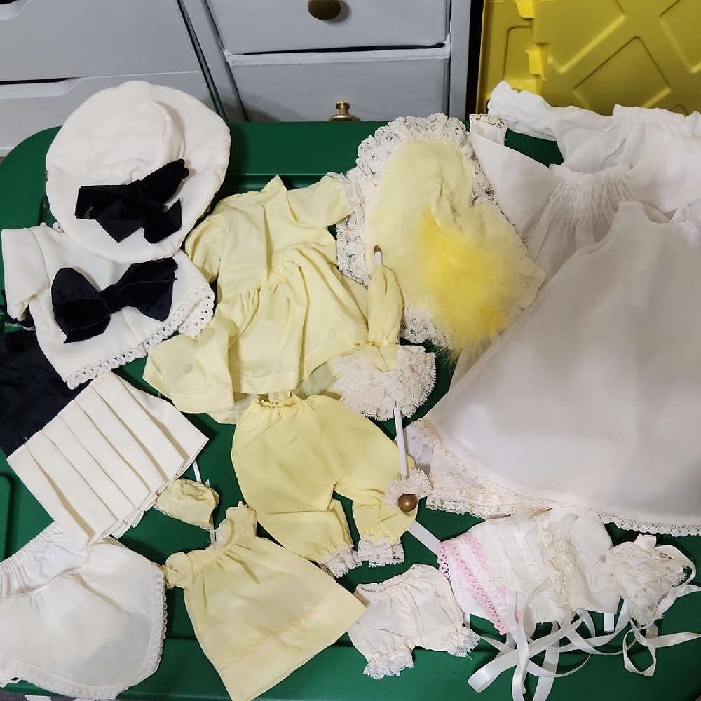 Vintage Doll Clothes Set in White and Pale Yellow
